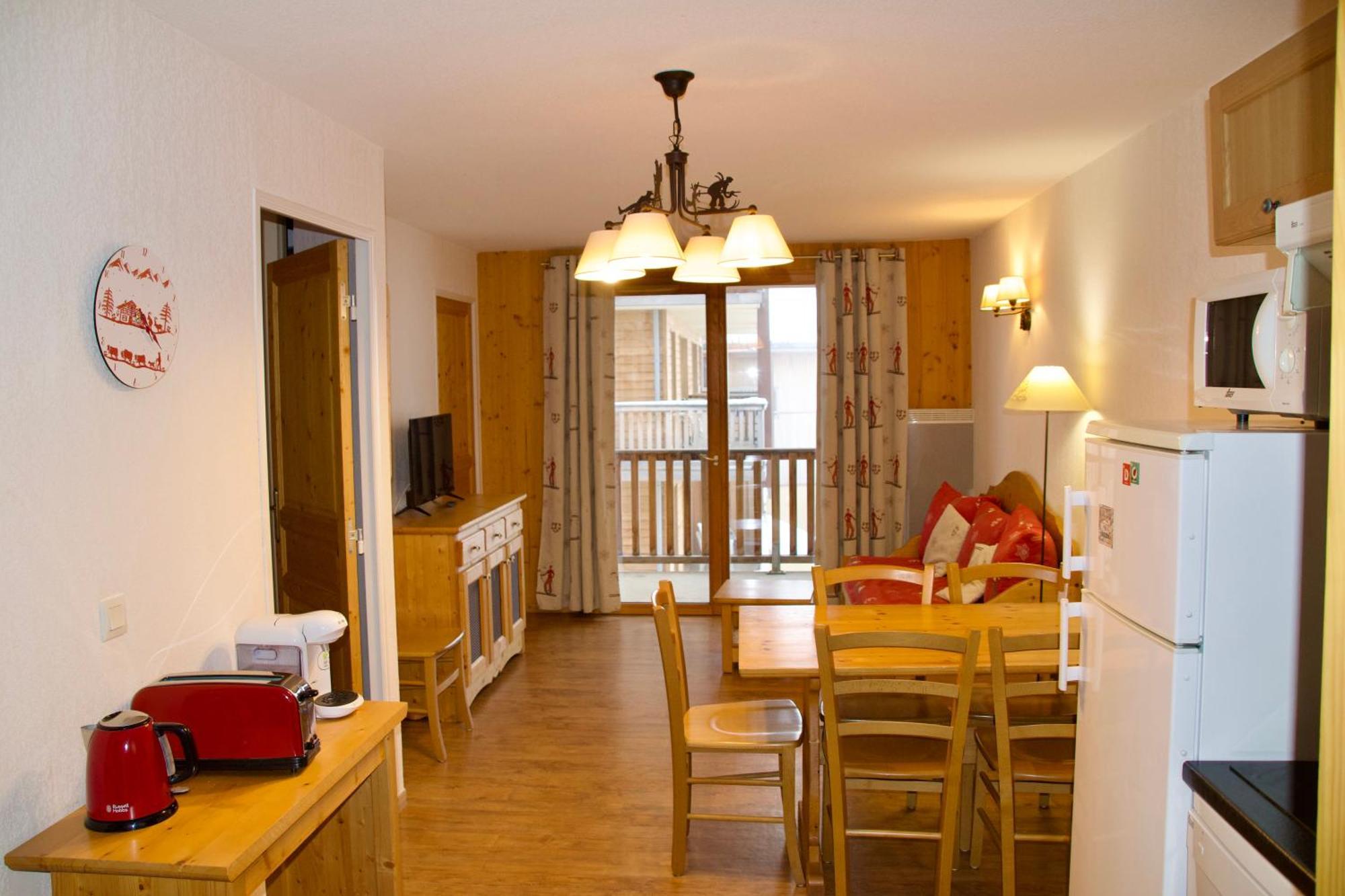Appartement 6 Places Aux Pieds Des Pistes Avec Piscine, Wifi Et Parking Prive, Salle De Bain Refaite A Neuf Orcières Kültér fotó
